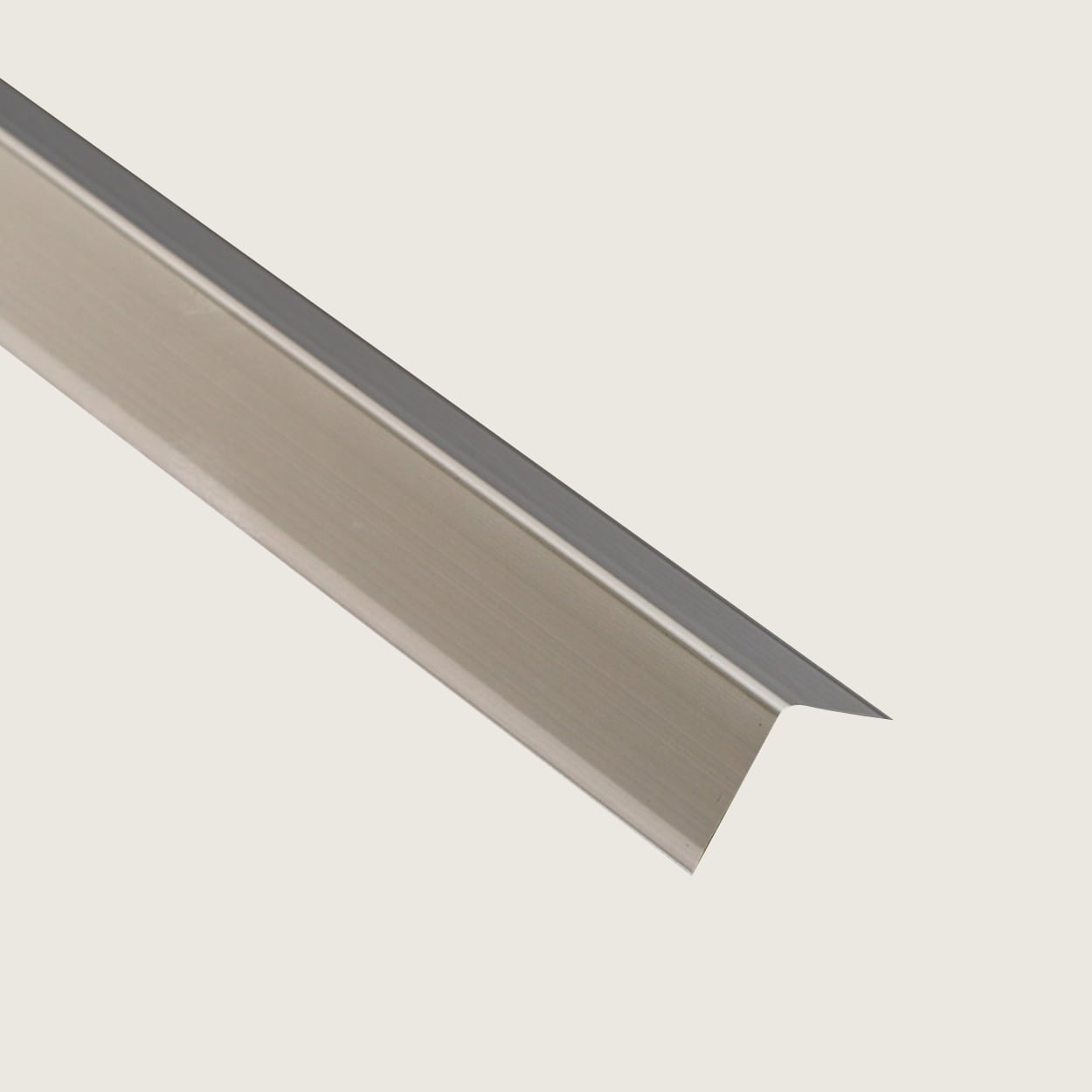 Architectural Veneer Panel Silver Corner Connection Channel - Vendome ...
