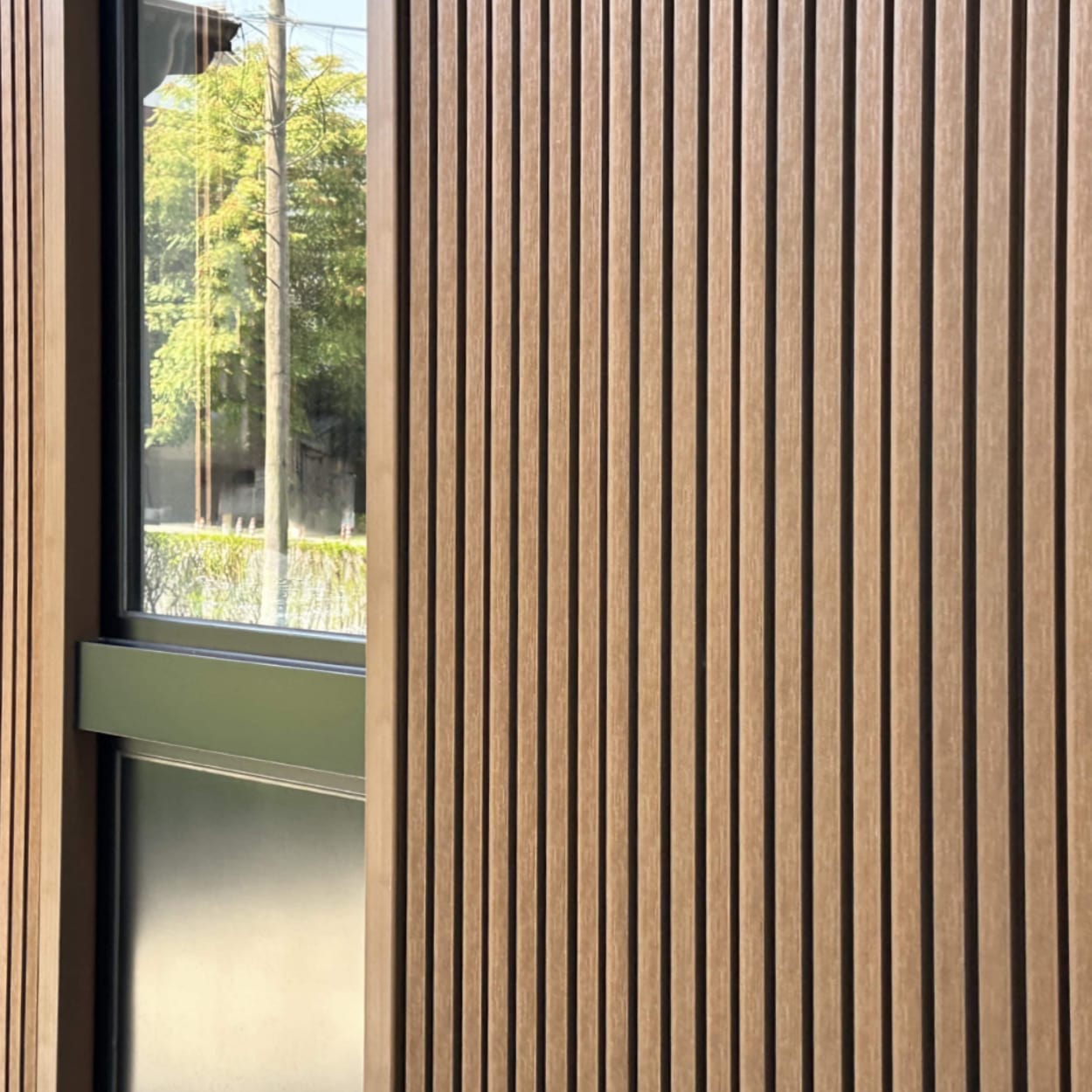 Feature Wall Cladding Freeway Light Wood Eco Timber Garage Fence Feature Wall Cladding Panels ...